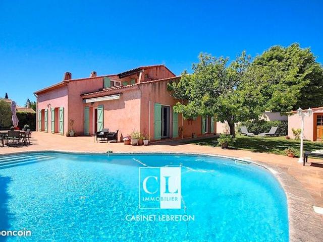 Villa 6 pièces 152 m²