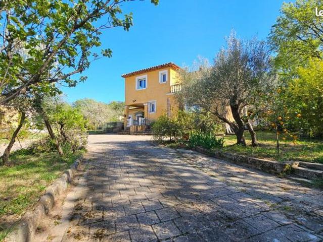 Villa 6 pièces 152 m²