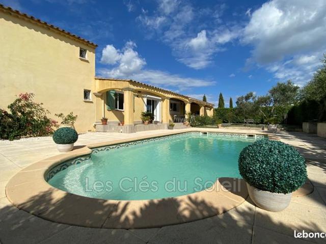 Villa 6 pièces 153 m²