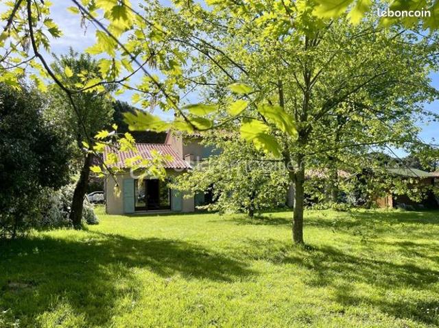 Villa 6 pièces 153 m²