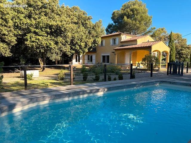 Villa 6 pièces 153 m²