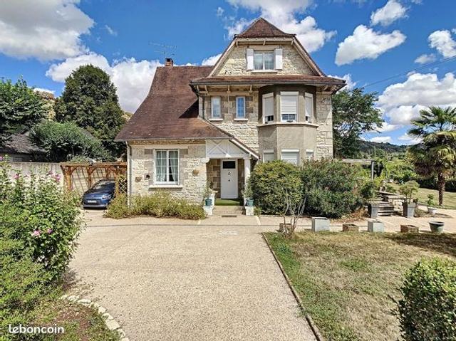 Villa 6 pièces 153 m²