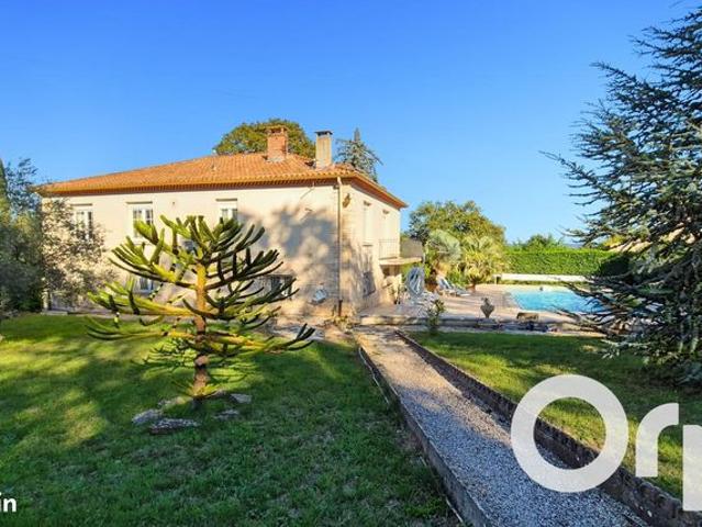Villa 6 pièces 153 m²