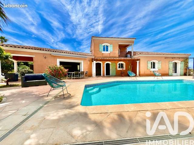 Villa 6 pièces 154 m²