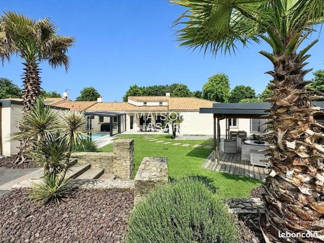 Villa 6 pièces 154 m²