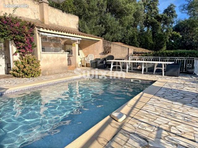 Villa 6 pièces 154 m²