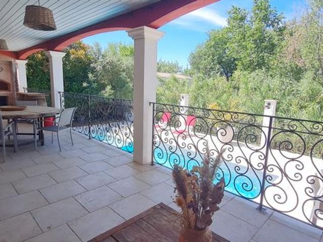 Villa 6 pièces 155 m²