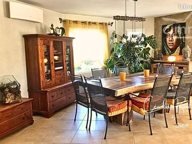 Villa 6 pièces 155 m²