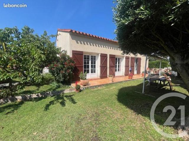 Villa 6 pièces 155 m²