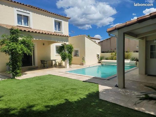 Villa 6 pièces 155 m²