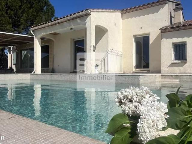 Villa 6 pièces 156 m²