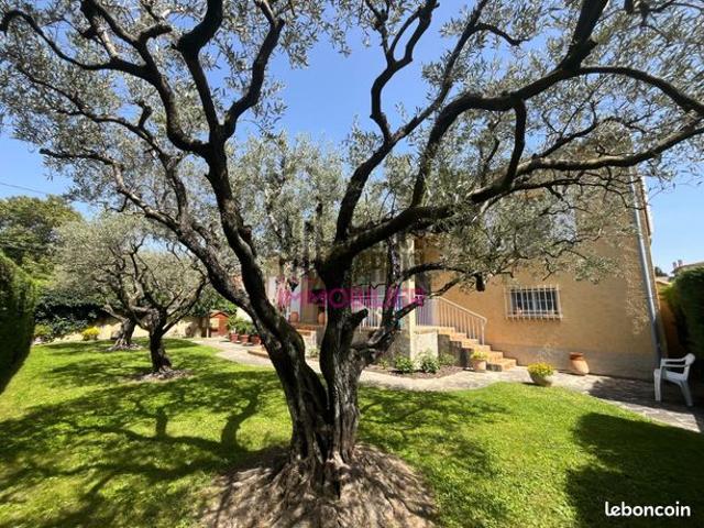 Villa 5 pièces 112 m²