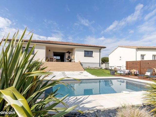 Villa 6 pièces 156 m²