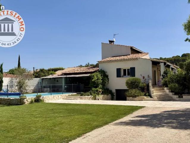 Villa 6 pièces 156 m²