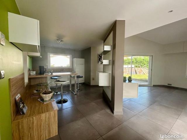 Villa 6 pièces 156 m²