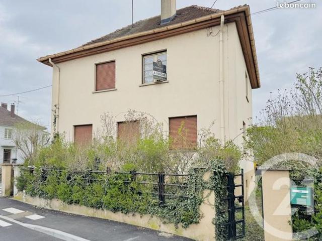 Villa 6 pièces 157 m²