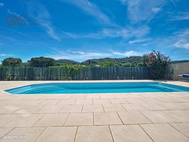 Villa 6 pièces 157 m²