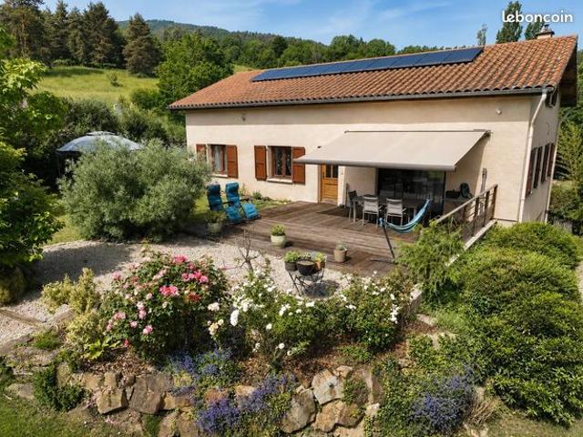 Villa 6 pièces 157 m²