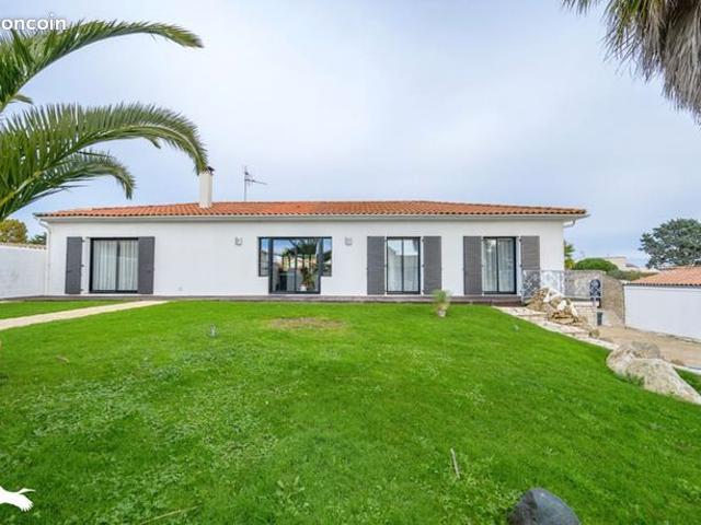 Villa 6 pièces 157 m²