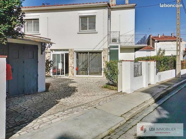 Villa 6 pièces 158 m²