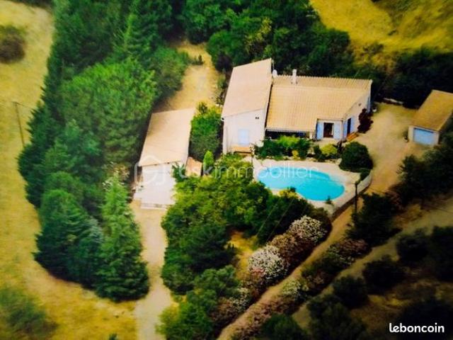 Villa 6 pièces 158 m²