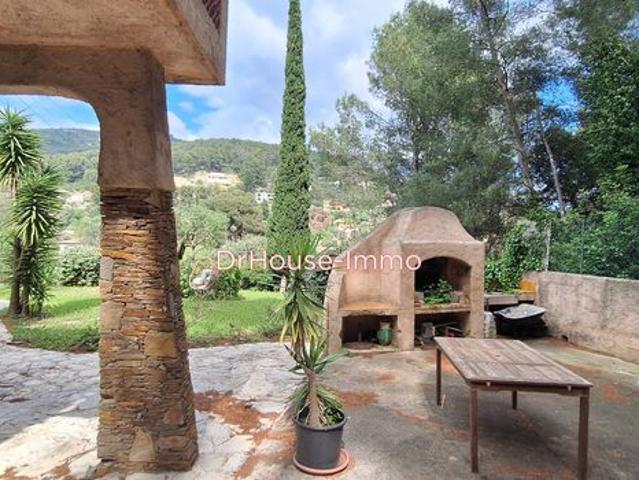 Villa 6 pièces 160 m²