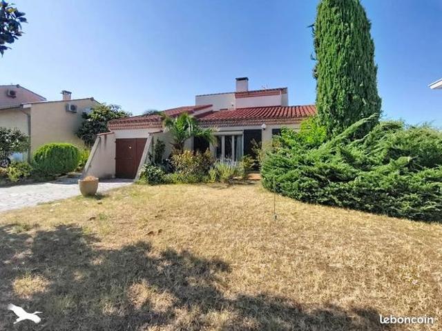 Villa 6 pièces 160 m²
