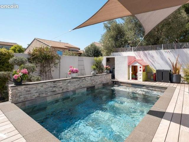 Villa 6 pièces 160 m²