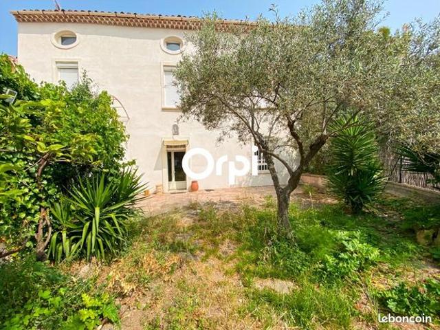 Villa 6 pièces 180 m²
