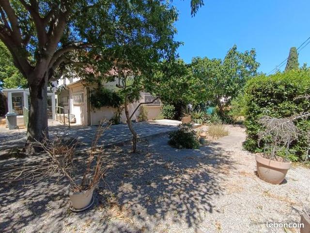 Villa 6 pièces 160 m²