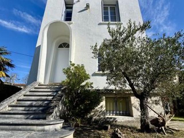 Villa 6 pièces 160 m²
