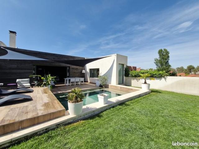 Villa 6 pièces 160 m²