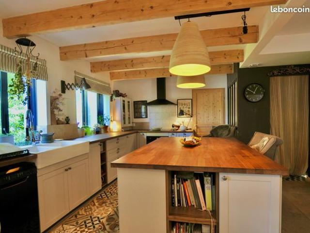 Villa 6 pièces 150 m²
