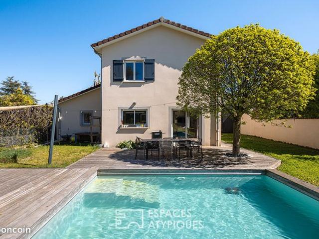 Villa 6 pièces 160 m²