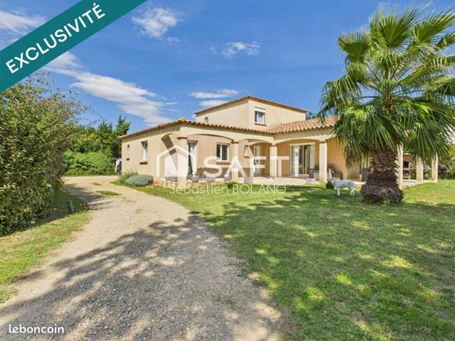 Villa 7 pièces 160 m²