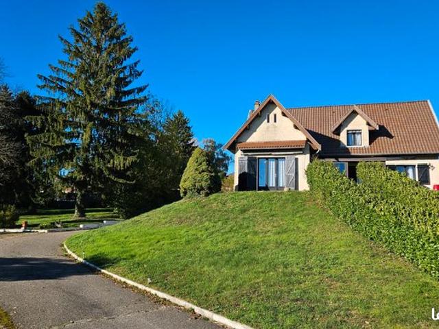 Villa 6 pièces 160 m²