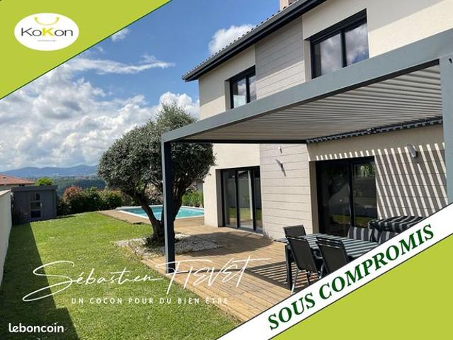 Villa 6 pièces 160 m²
