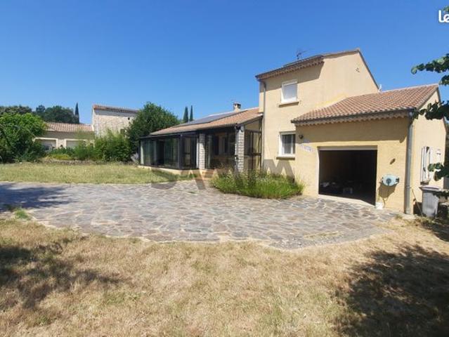 Villa 6 pièces 160 m²