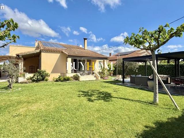 Villa 6 pièces 160 m²
