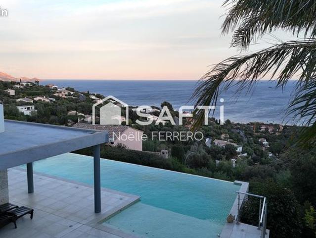 Villa 6 pièces 160 m²