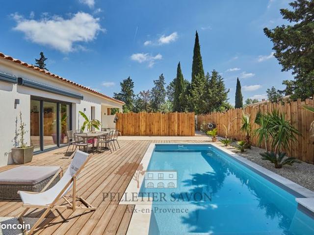 Villa 6 pièces 160 m²