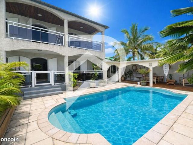 Villa 6 pièces 160 m²