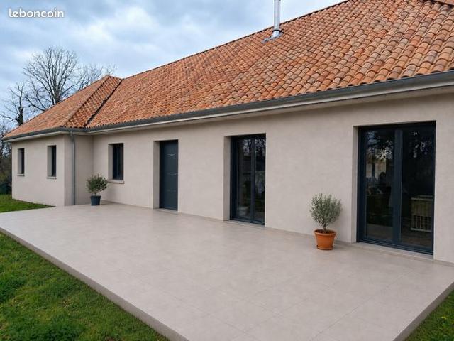 Villa 6 pièces 161 m²