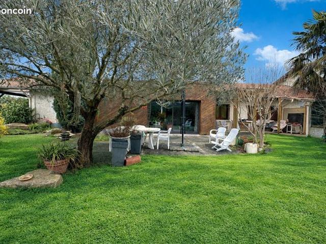 Villa 6 pièces 161 m²