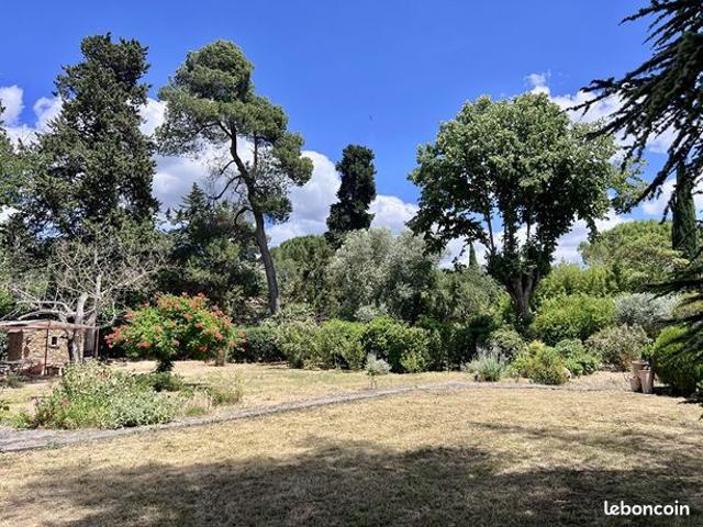 Villa 6 pièces 161 m²