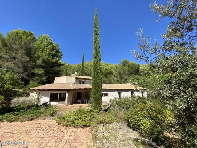 Villa 6 pièces 162 m²