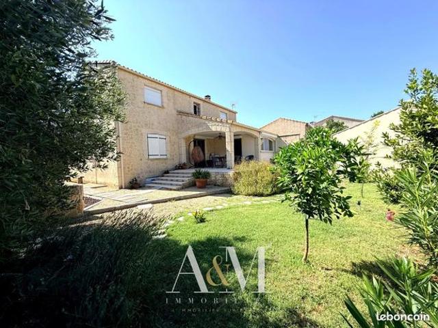 Villa 6 pièces 162 m²