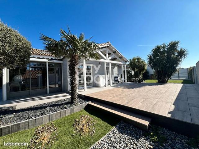 Villa 6 pièces 162 m²