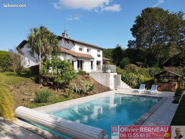 Villa 6 pièces 163 m²