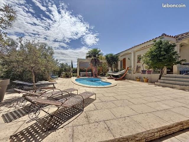Villa 6 pièces 163 m²